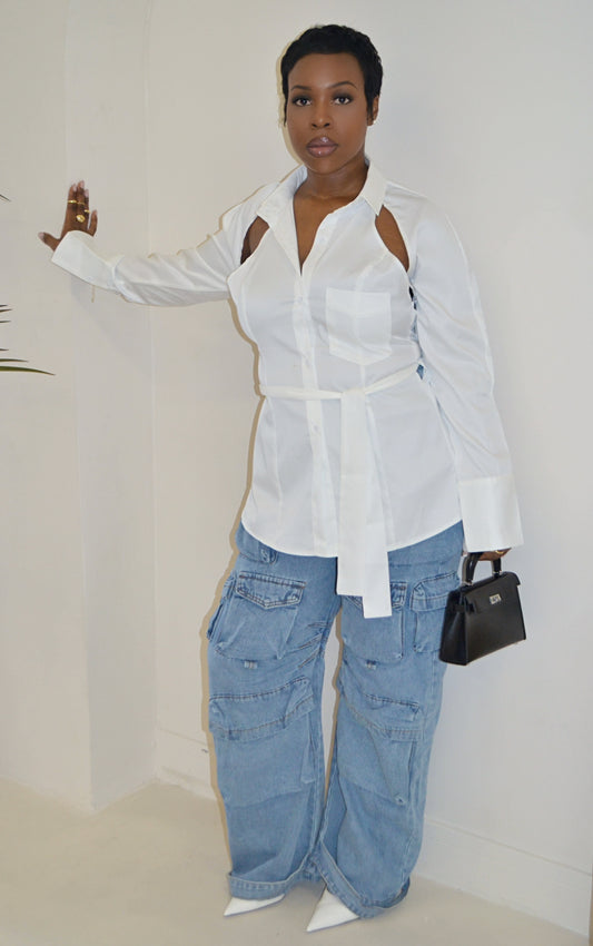 "AERIS" CUT-OUT BUTTON DOWN SHIRT